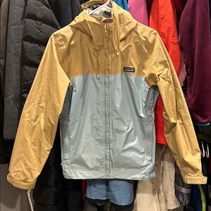 Women’s Patagonia Two-Tone Rain Jacket Sz S